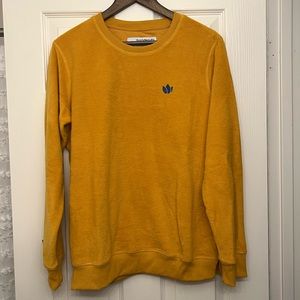 NWOT Dutch Bros Long Sleeve